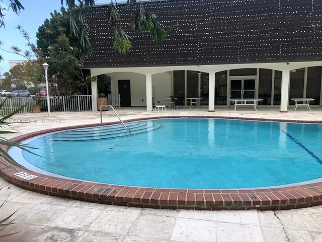 $1,550 | 500 Northeast 2nd Street, Unit 123, Dania Beach, FL 33004