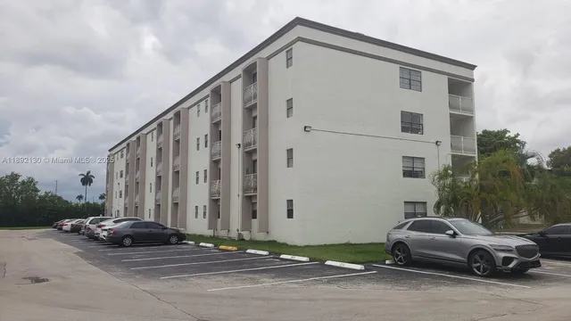 $1,550 | 500 Northeast 2nd Street, Unit 123, Dania Beach, FL 33004