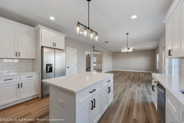 $589,900 | 2261 Cryder Court, Yorkville, IL 60560