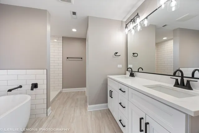 $589,900 | 2261 Cryder Court, Yorkville, IL 60560