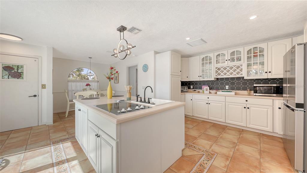 3604 Casey Key Road Nokomis, FL 34275 - Photo 24 of 94