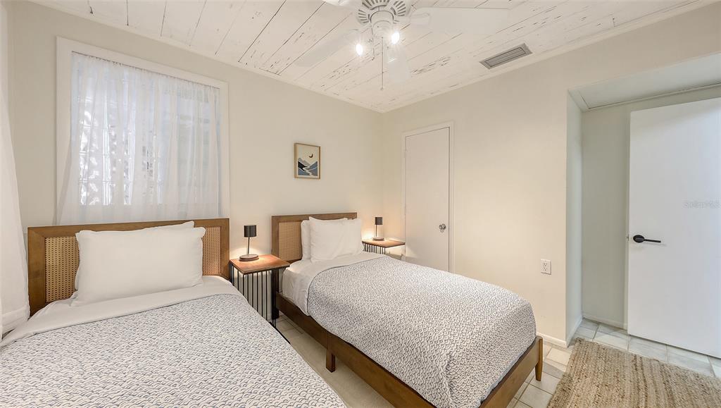 3604 Casey Key Road Nokomis, FL 34275 - Photo 48 of 94