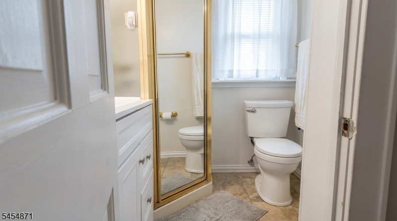 45 Brook Street Springfield, NJ 07081 - Photo 17 of 30 Gallery Image 17
