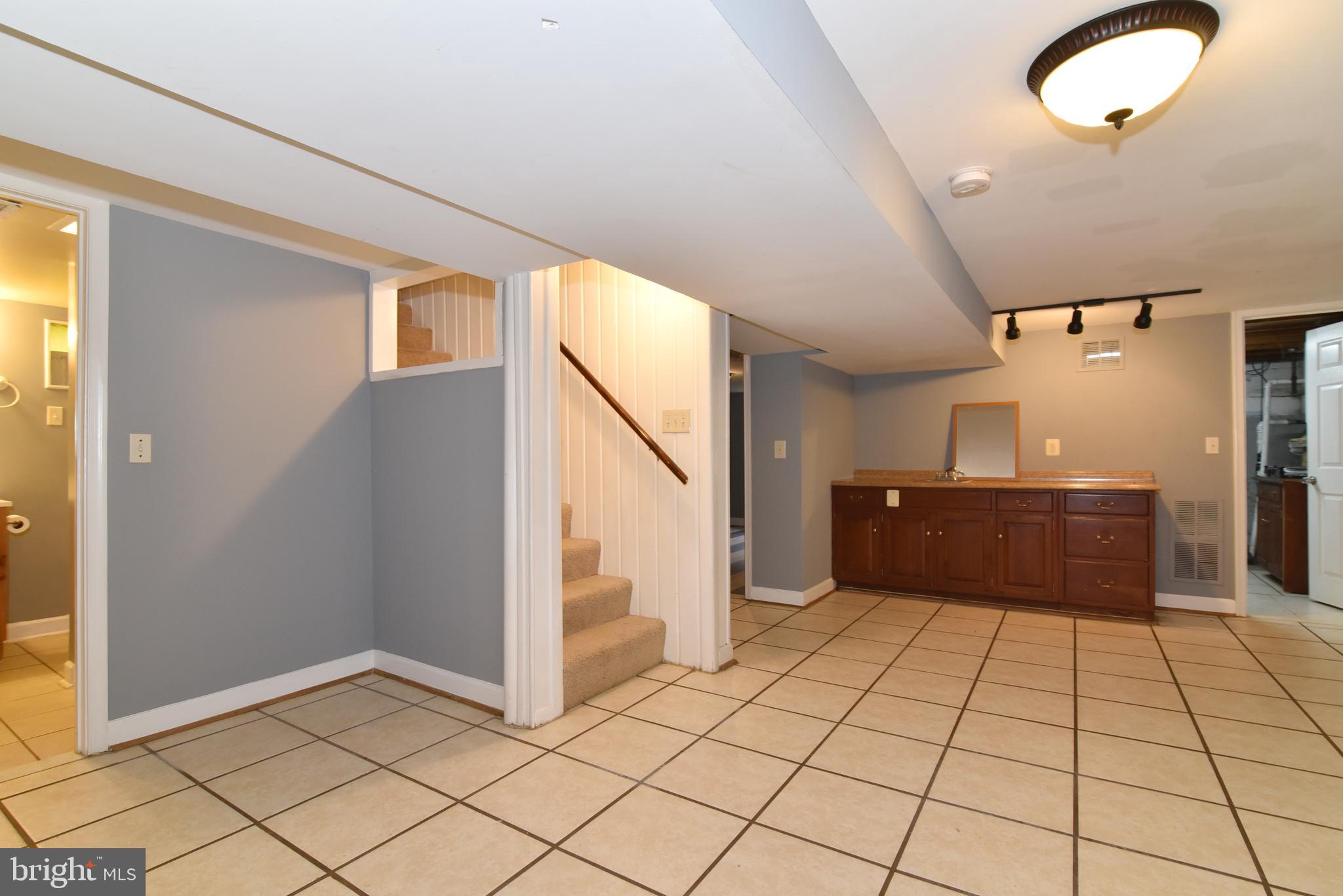 6010 Amherst Avenue Springfield, VA 22150 - Photo 24 of 37 Gallery Image 24