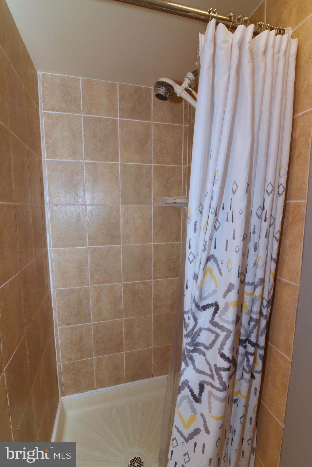 6010 Amherst Avenue Springfield, VA 22150 - Photo 34 of 37 Gallery Image 34