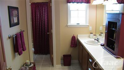 2485 North Baxter Road Davison, MI 48423 - Photo 19 of 28 20284201-18.JPG