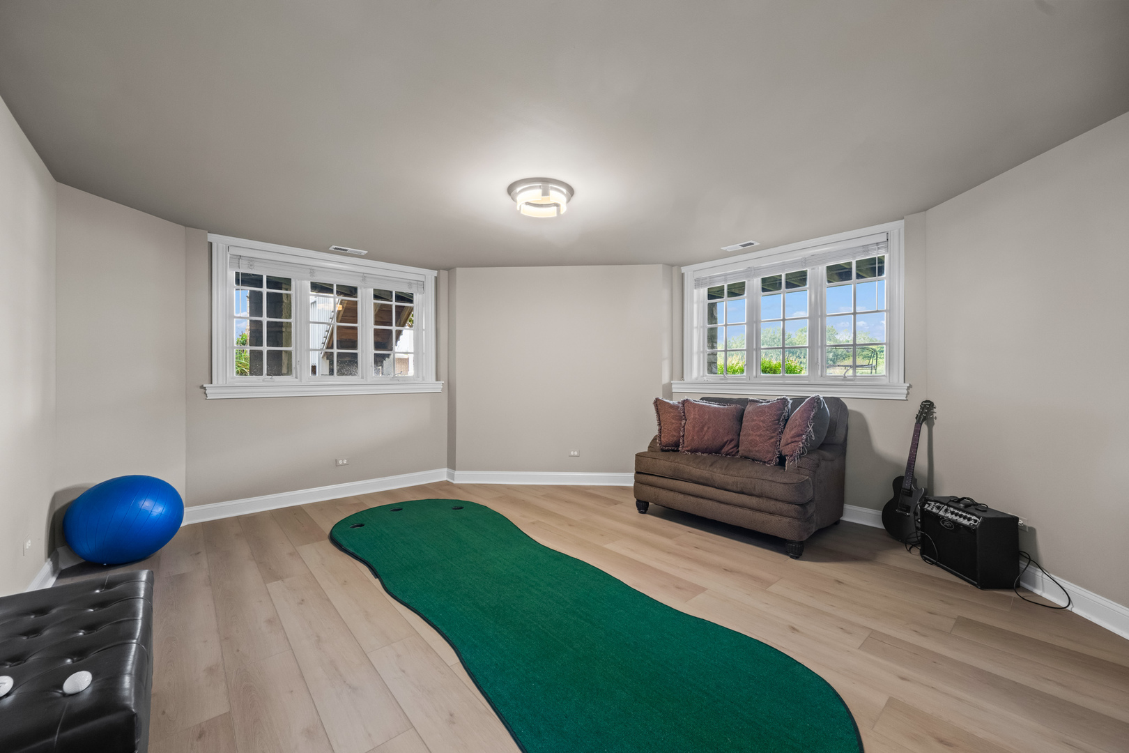 35 Riderwood Road North Barrington, IL 60010 - Photo 35 of 59 a living room with furniture and a window