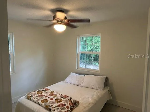 $1,695 | 930 Northeast 12th Avenue, Gainesville, FL 32601