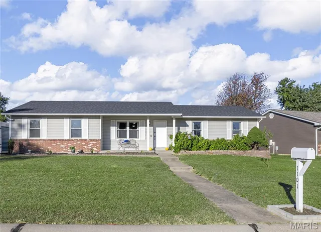 $289,000 | 1101 Haven View Drive, O'Fallon, MO 63366
