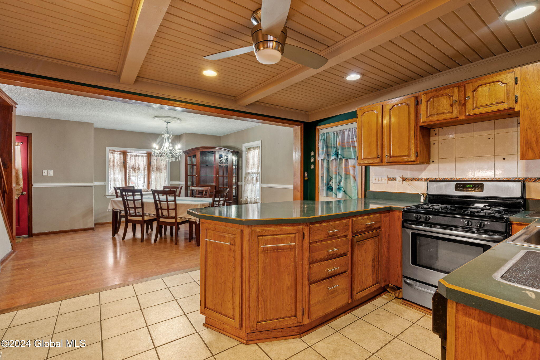 150 Sunset Road Amsterdam, NY 12010 - Photo 12 of 42 23-web-or-mls-150-sunset-rd