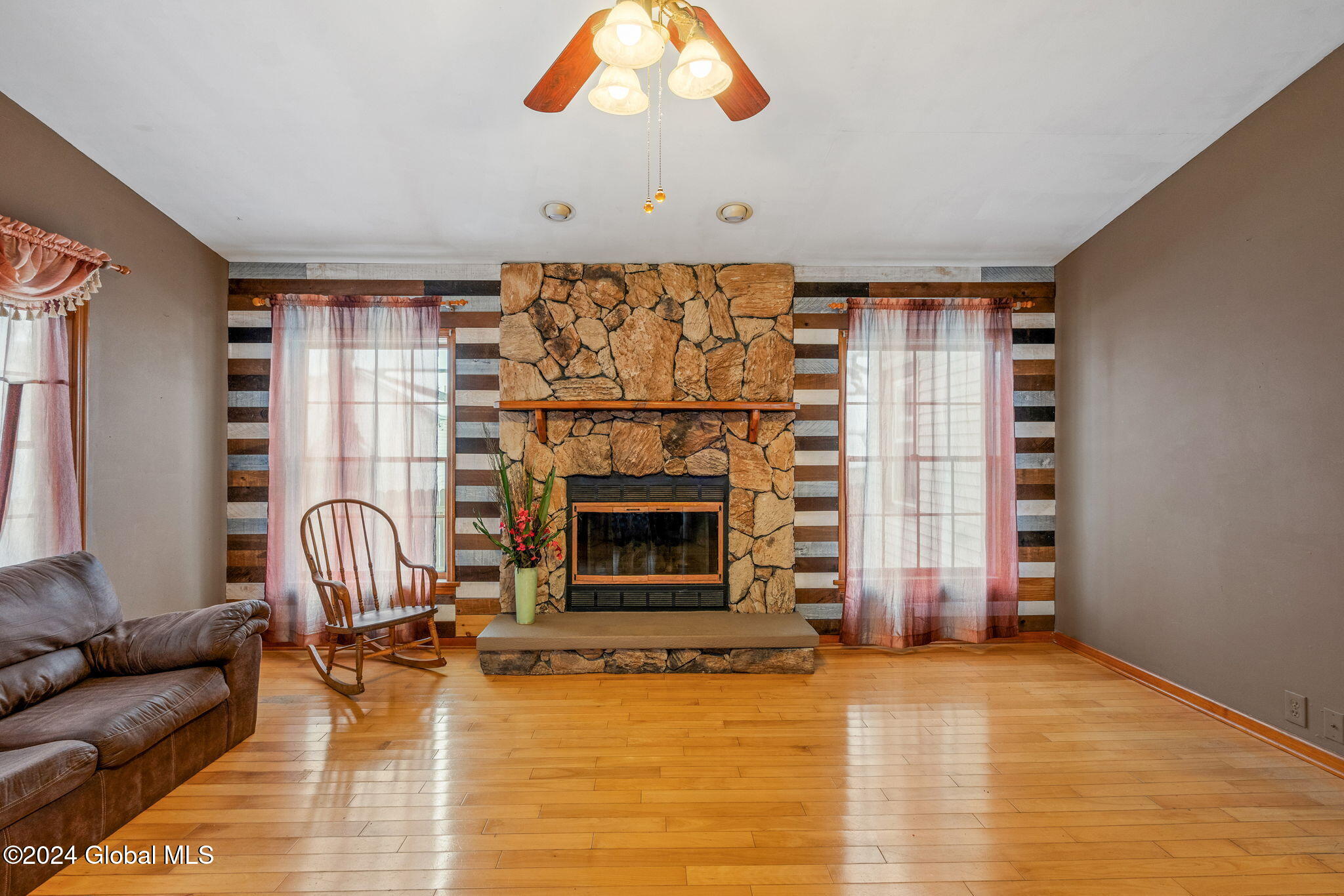 150 Sunset Road Amsterdam, NY 12010 - Photo 7 of 42 17-web-or-mls-150-sunset-rd