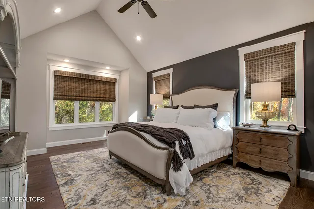 $885,000 | 206 Atoka Place, Loudon, TN 37774