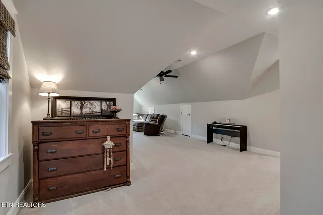 $885,000 | 206 Atoka Place, Loudon, TN 37774