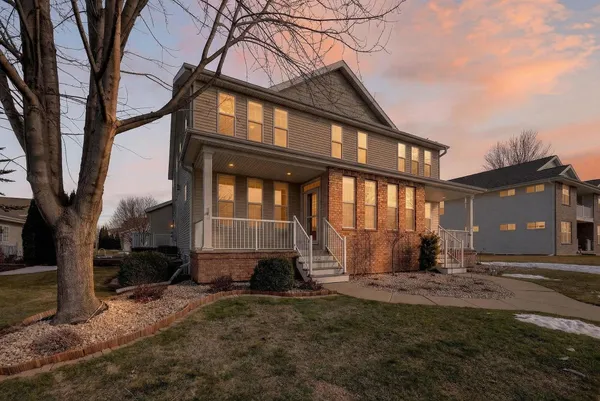 $524,900 | 5222 Sassafras Drive, Fitchburg, WI 53711