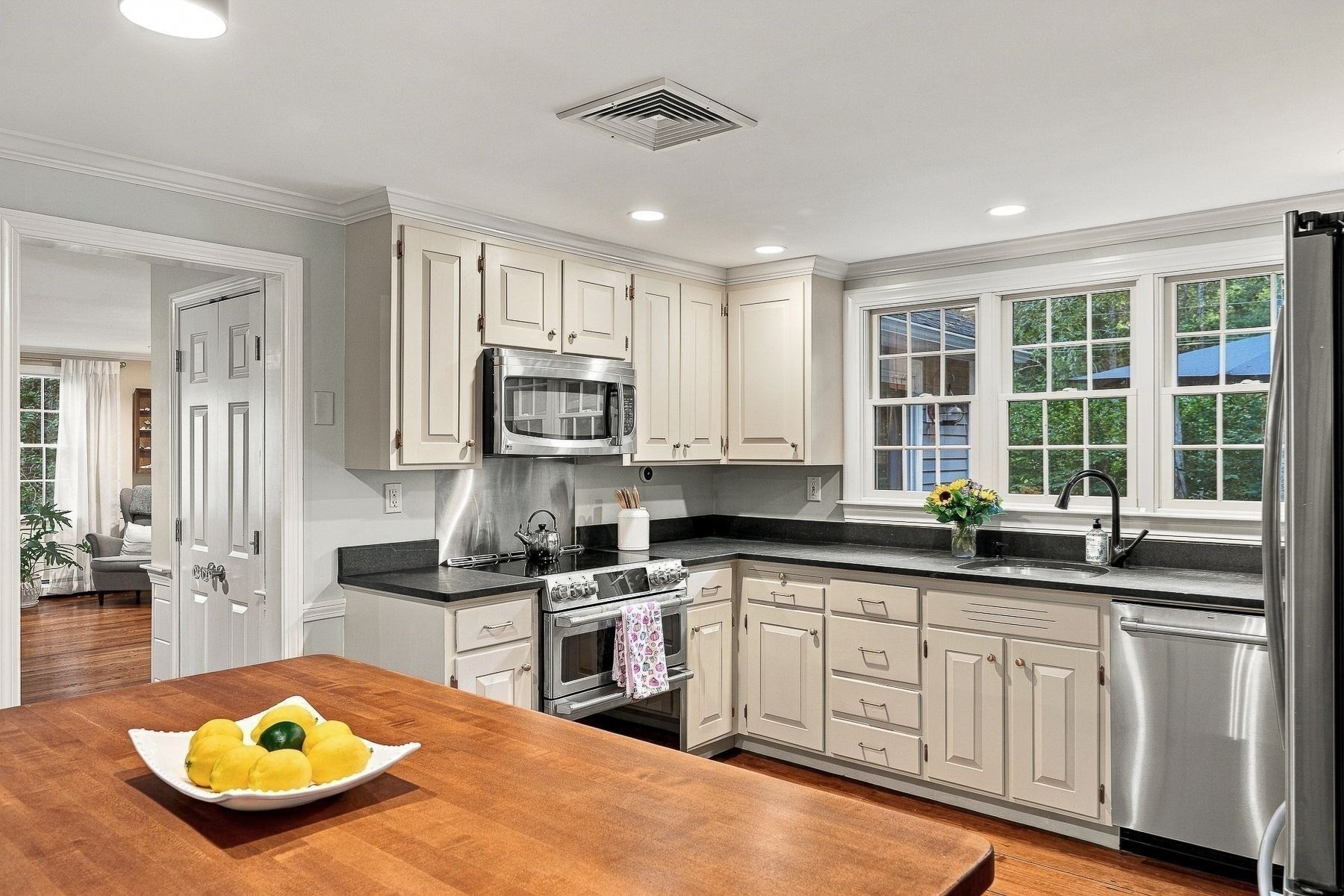 64 Parsonage Lane Topsfield, MA 01983 - Photo 11 of 42 Gallery Image 11
