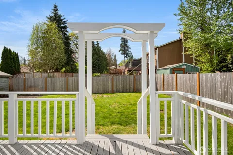 $579,950 | 26711 218th Avenue Southeast, Maple Valley, WA 98038