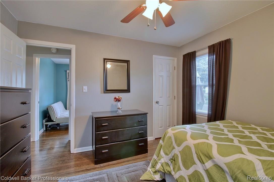 1461 Oakley Road Clawson, MI 48017 - Photo 23 of 32 a (23).jpg