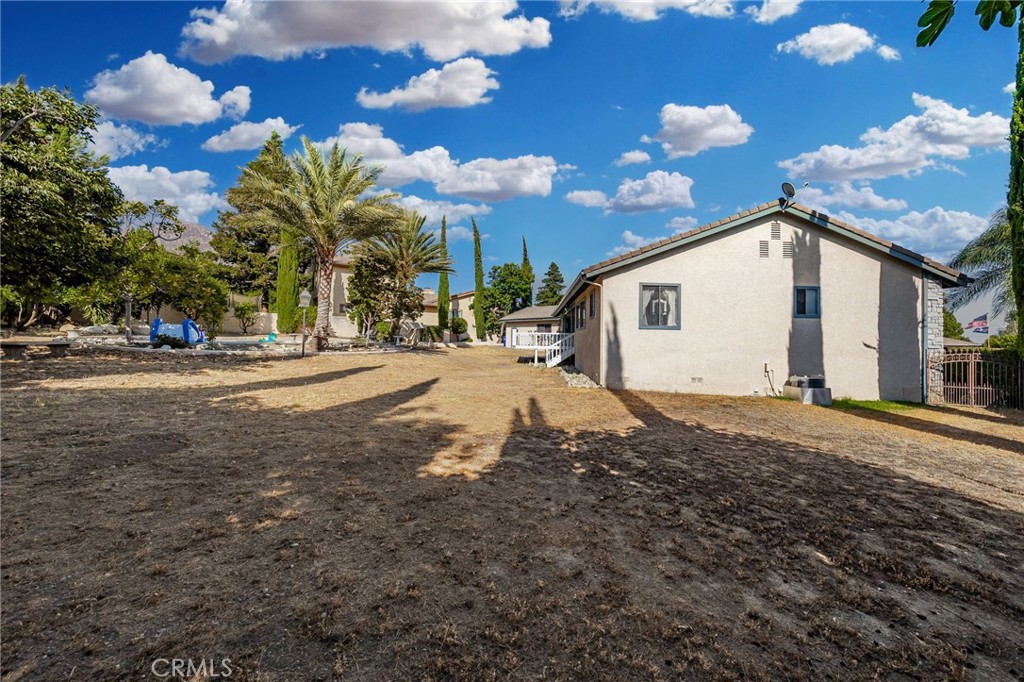 2421 Cliff Road Upland, CA 91784 - Photo 37 of 45 a view of a house with a snow