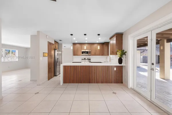 $5,150 | 14020 Southwest 38th Street, Miami, FL 33175