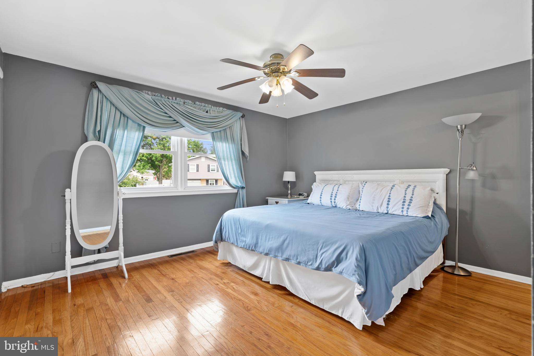 2404 Arden Road Cinnaminson, NJ 08077 - Photo 18 of 48