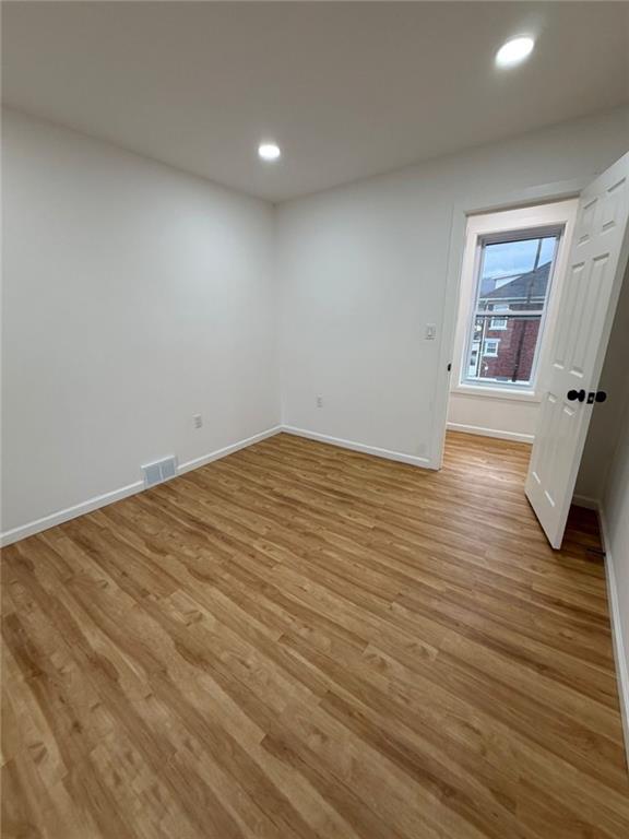 814 Oak Street Johnstown, PA 15902 - Photo 27 of 33 a view of empty room with wooden floor