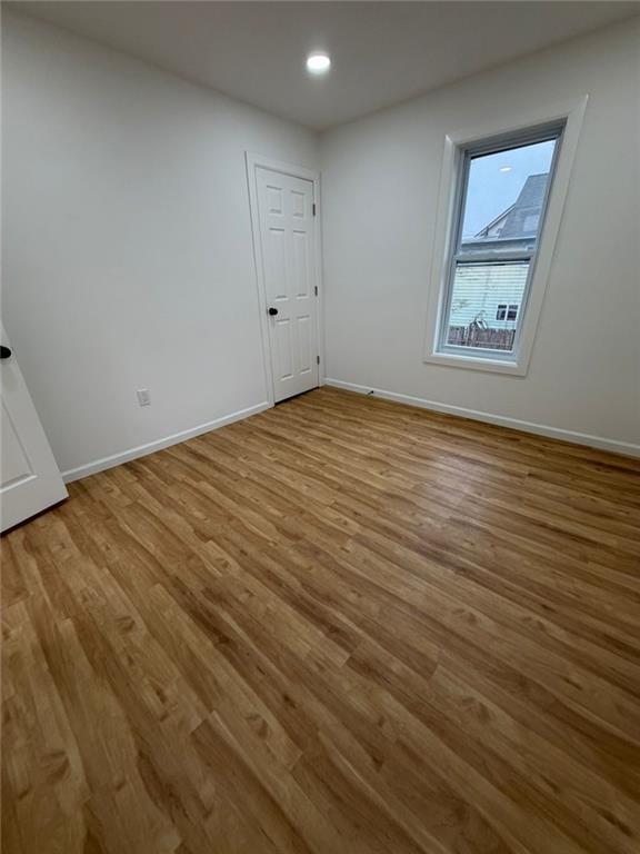 814 Oak Street Johnstown, PA 15902 - Photo 29 of 33 wooden floor in an empty room