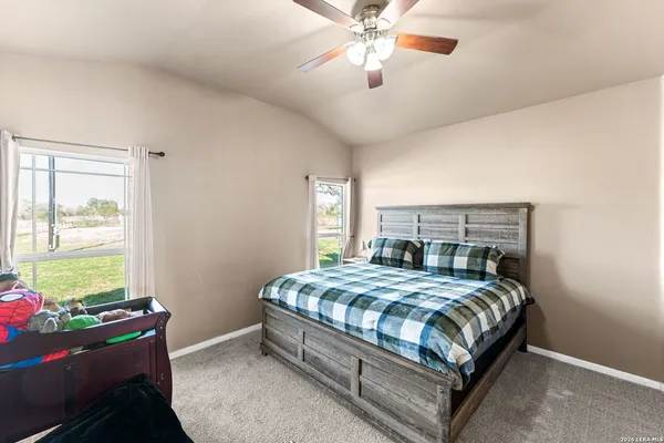 $275,000 | 1006 Buch Lane, Cuero, TX 77954
