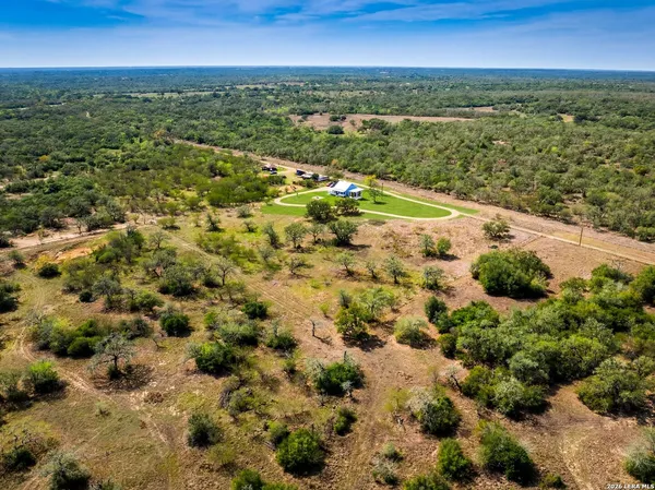 $275,000 | 1006 Buch Lane, Cuero, TX 77954
