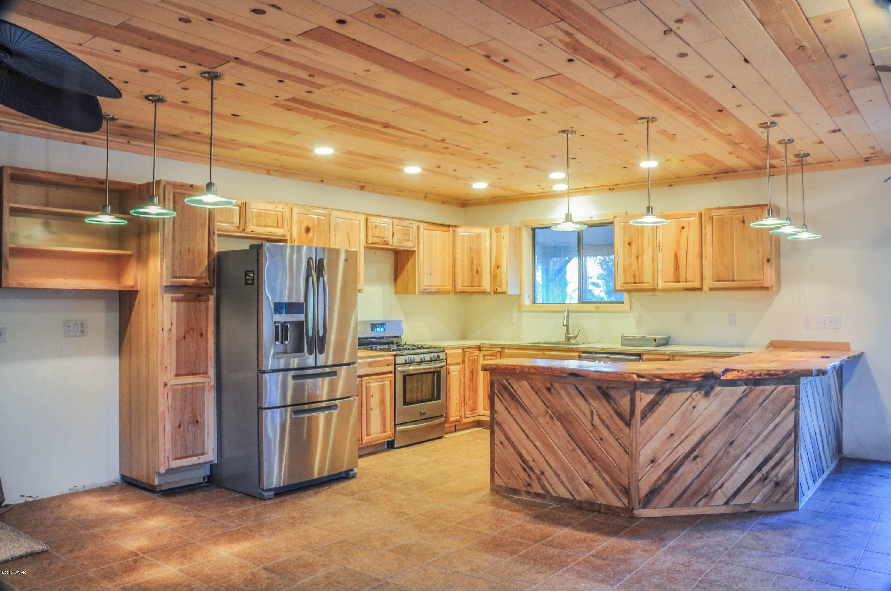 2136 Timber Trail Loop Overgaard, AZ 85933 - Photo 4 of 23