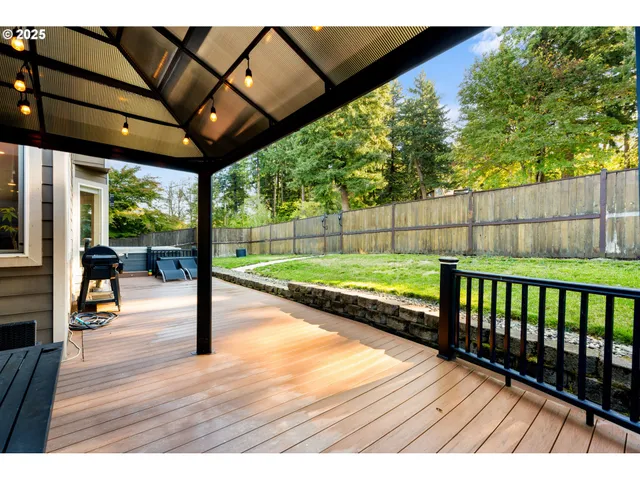 $775,000 | 16381 Southeast Deer Meadow Loop, Damascus, OR 97089