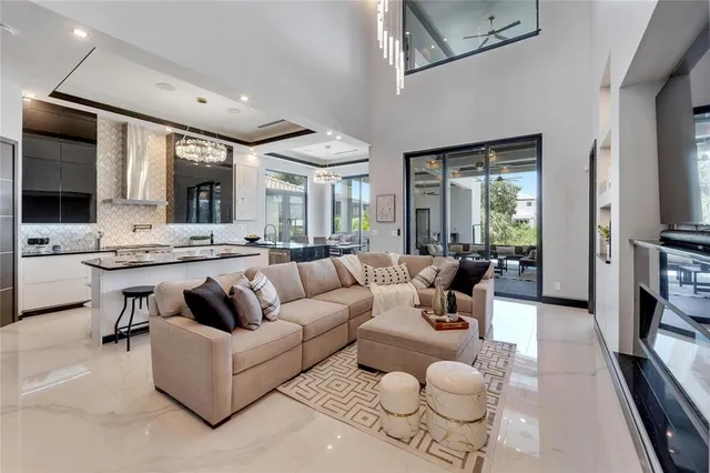 $1,799,000 | 519 Treviso Drive, Apollo Beach, FL 33572