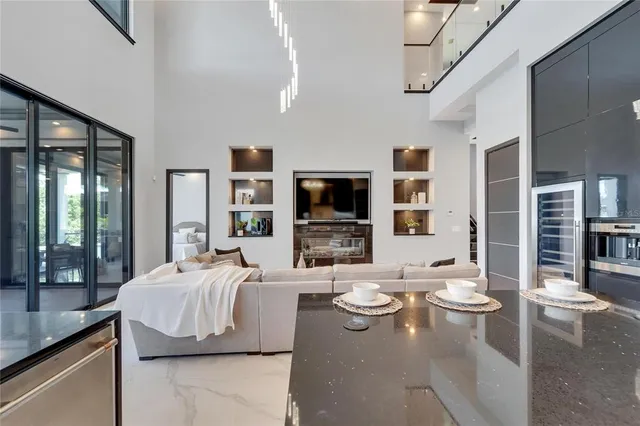 $1,799,000 | 519 Treviso Drive, Apollo Beach, FL 33572