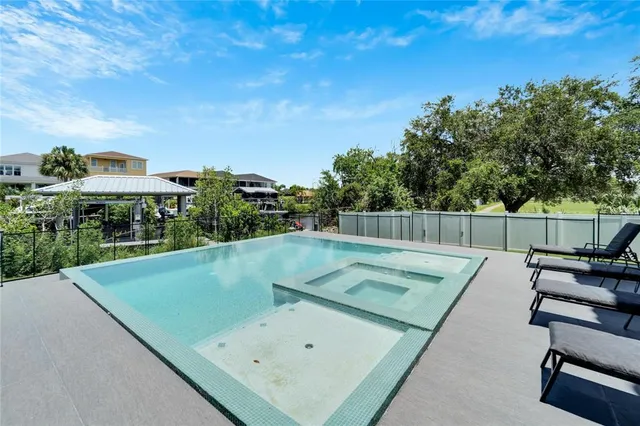 $1,799,000 | 519 Treviso Drive, Apollo Beach, FL 33572