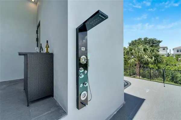 $1,799,000 | 519 Treviso Drive, Apollo Beach, FL 33572