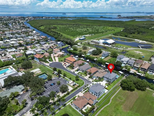 $1,799,000 | 519 Treviso Drive, Apollo Beach, FL 33572