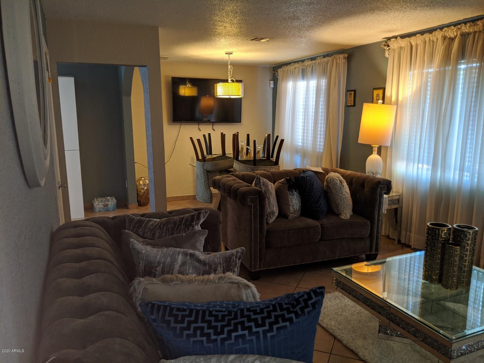 3623 West Almeria Road Phoenix, AZ 85009 - Photo 11 of 14 IMG_20201015_131630