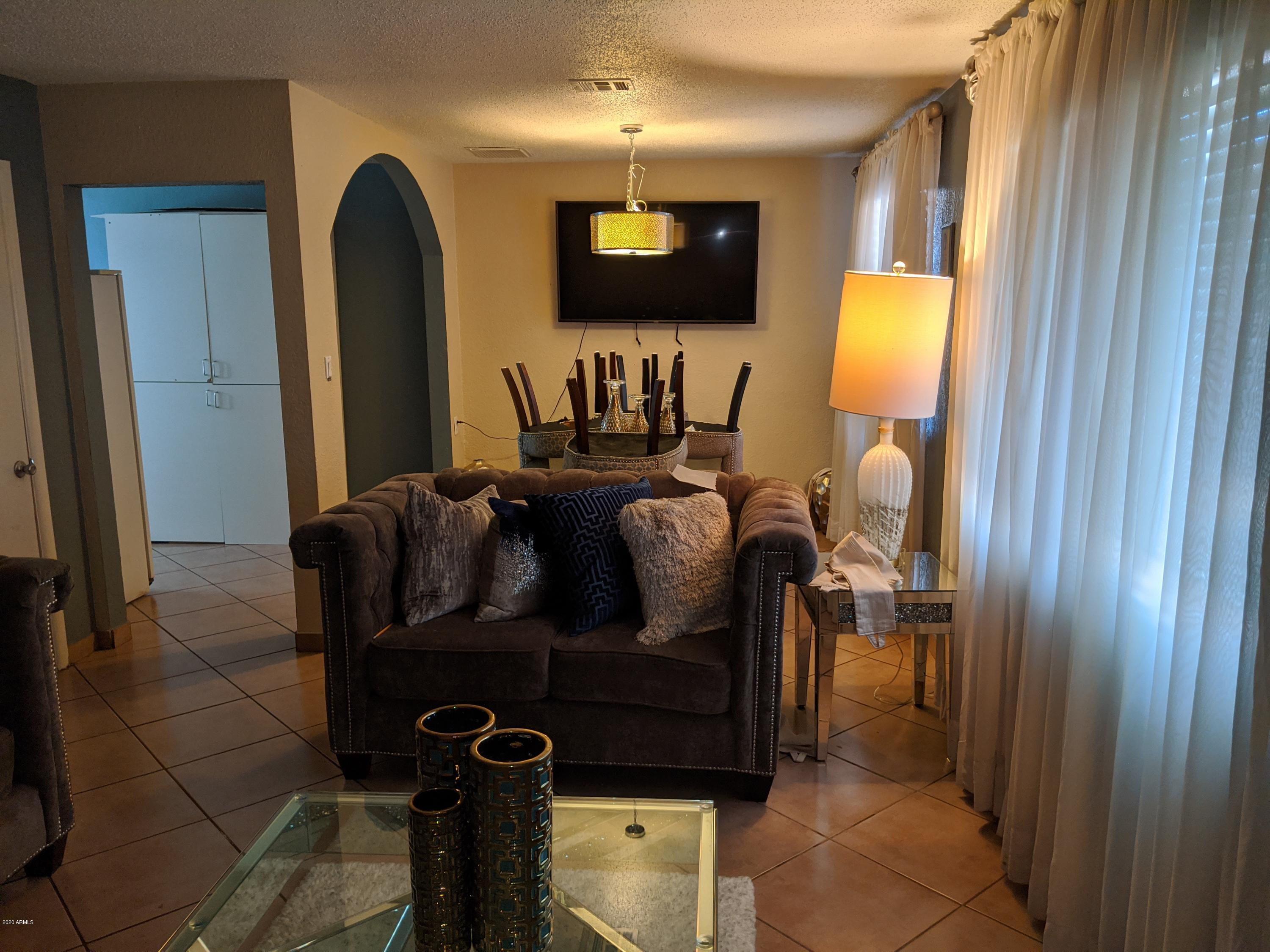 3623 West Almeria Road Phoenix, AZ 85009 - Photo 7 of 14 IMG_20201015_131228