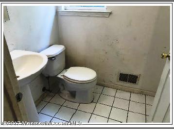 252 Hockhockson Road Tinton Falls, NJ 07724 - Photo 8 of 10 bath