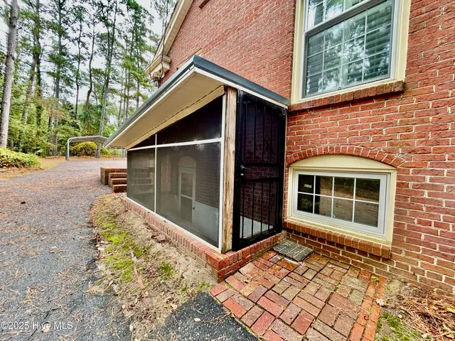 $289,900 | 710 Scotland Avenue, Rockingham, NC 28379