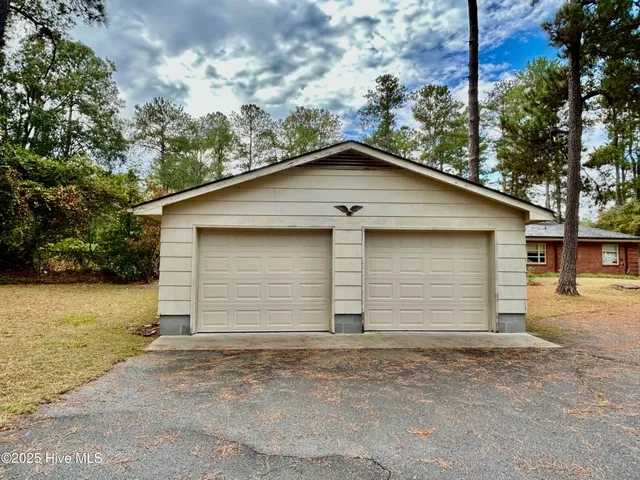 $289,900 | 710 Scotland Avenue, Rockingham, NC 28379