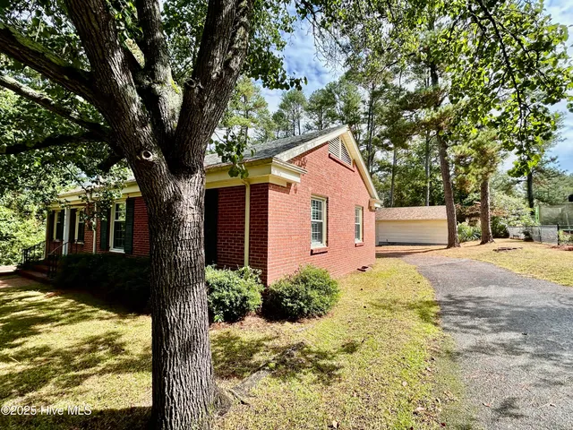 $289,900 | 710 Scotland Avenue, Rockingham, NC 28379