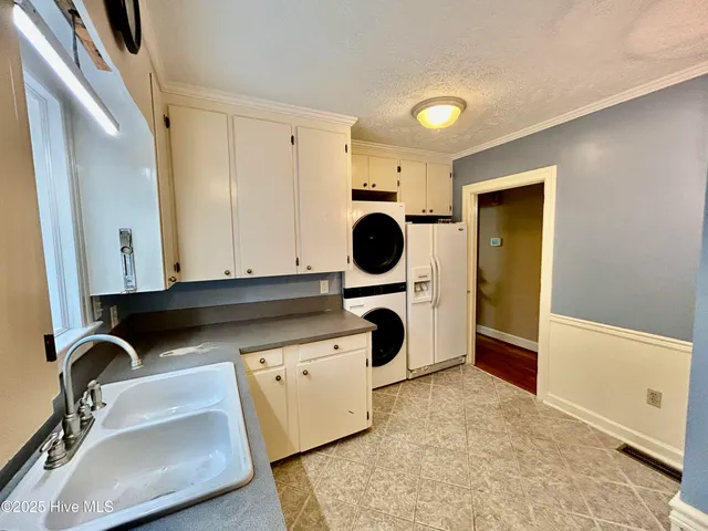 $289,900 | 710 Scotland Avenue, Rockingham, NC 28379