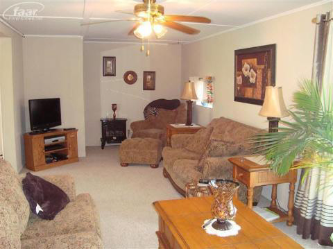 4405 Barnes Road Millington, MI 48746 - Photo 14 of 24 20211597-13.JPG