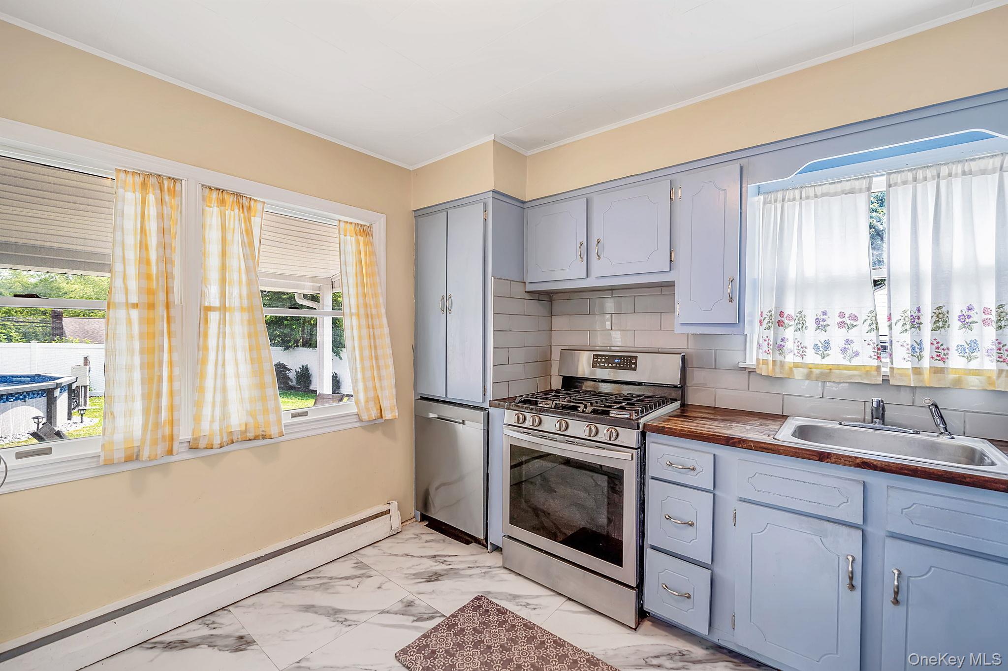 1 Blue Spruce Lane Commack, NY 11725 - Photo 21 of 33