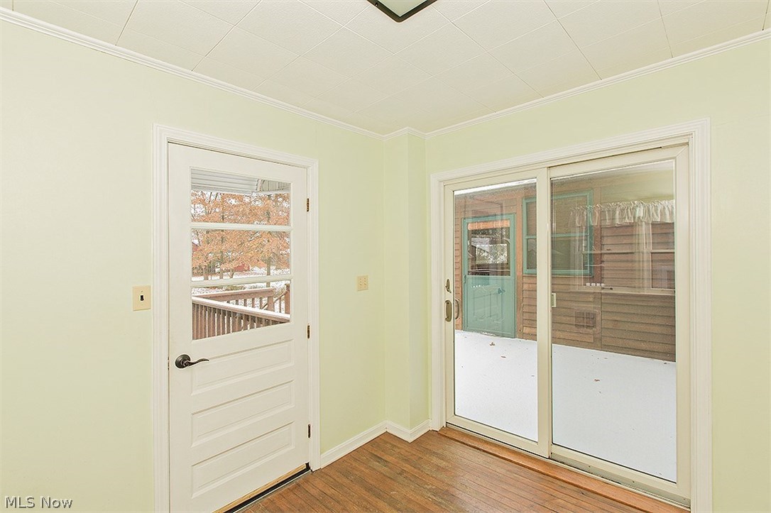 4512 Liberty Road Cleveland, OH 44121 - Photo 10 of 30 Gallery Image 10