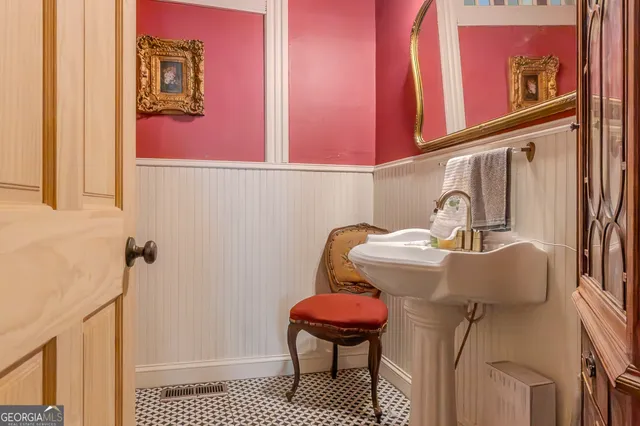 $269,000 | 5 West Oak Street, Luthersville, GA 30251