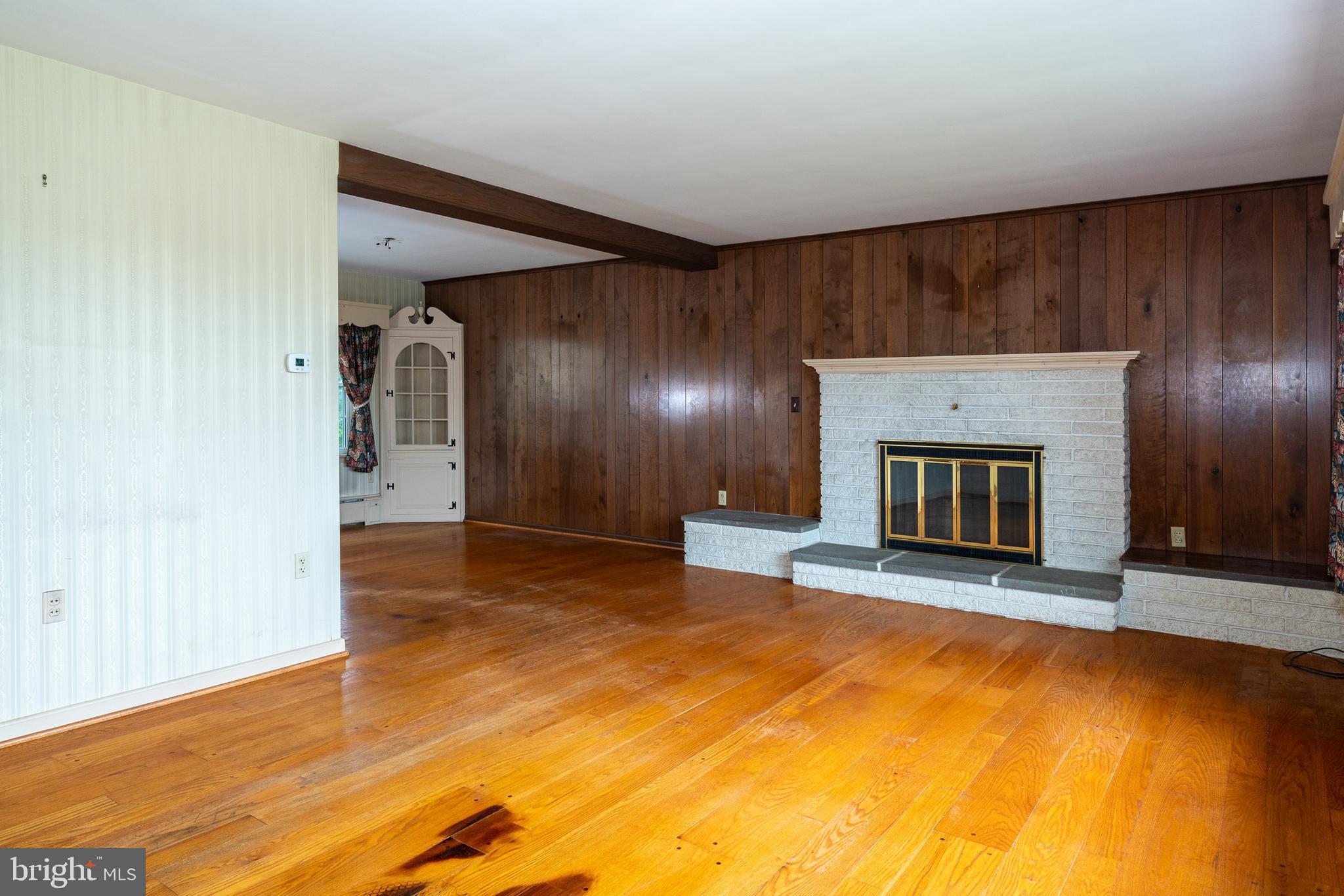 315 Owl Hill Road Lititz, PA 17543 - Photo 26 of 43 Living room