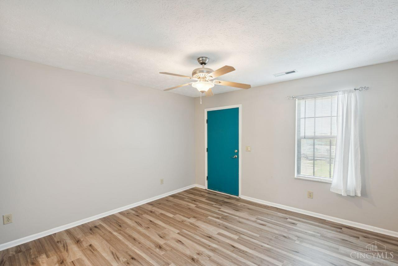 129 Cook Road, Unit B Lebanon, OH 45036 - Photo 4 of 37 Gallery Image 4