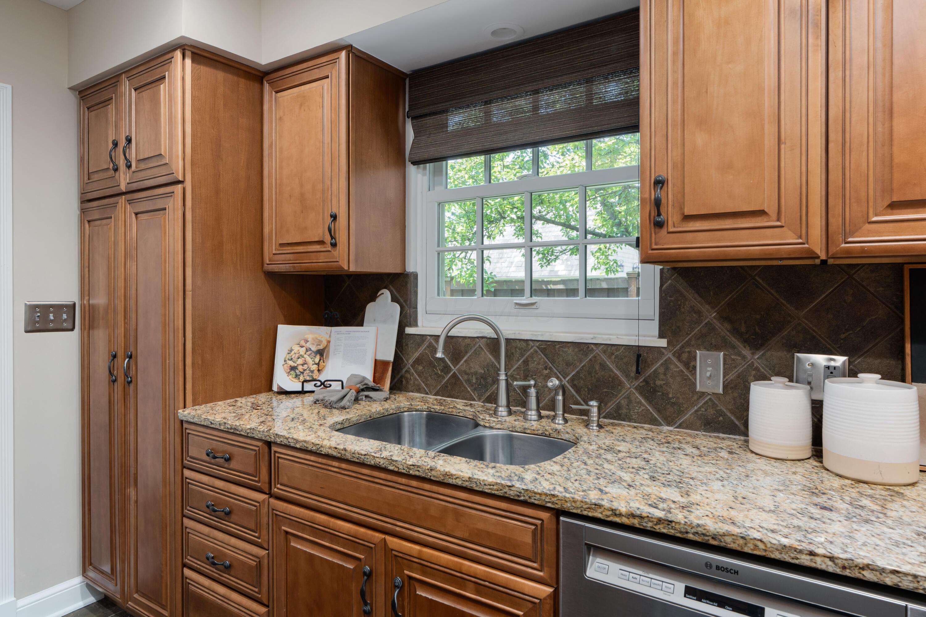 2285 Coventry Road Upper Arlington, OH 43221 - Photo 22 of 70 2285 Coventry Rd_22