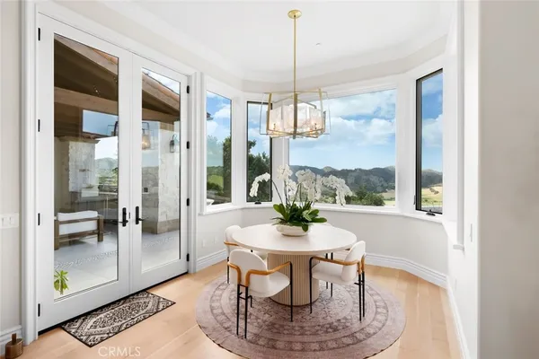 a bathroom with a sink vanity and a mirror